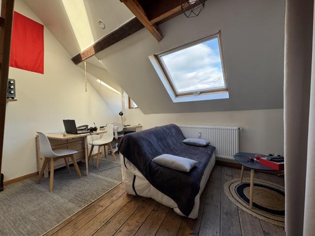 AMIENS ST PIERRE STUDIO AVEC CHAMBRE EN MEZZANINE