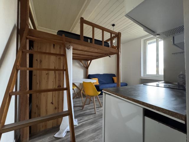 AMIENS QUARTIER SAINT HONORE STUDIO MEUBLE
