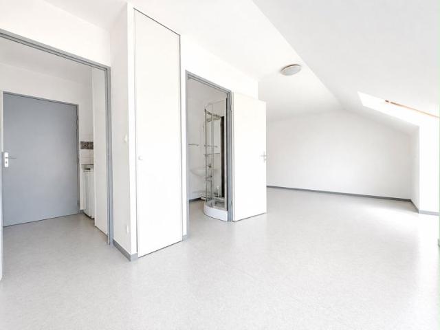 Amiens quartier saint maurice appartement t1 bis derni