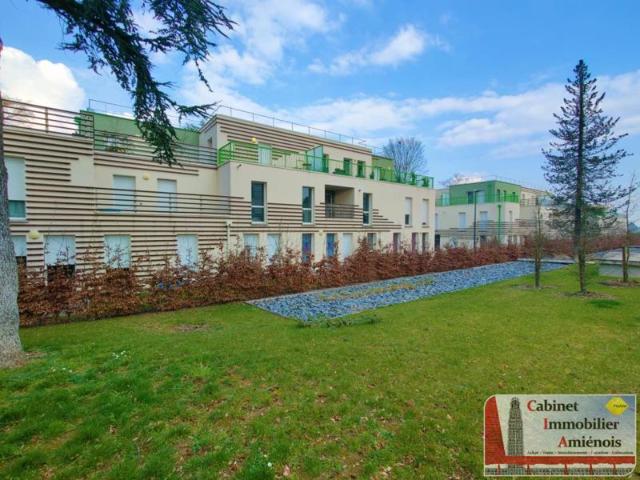 Amiens, Rue Saint Fuscien: Appartement récent 71m2, 2 chamb