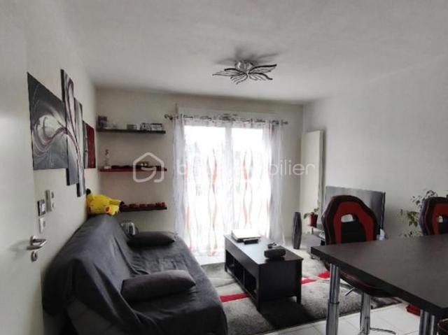 AMILLY – Quartier Saint Firmin Appartement T2 – Résidence de Standing avec Piscine