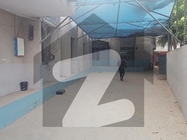 Aminity plot for school 2000 yards ground plus two 40 rooms available for rent PECHS