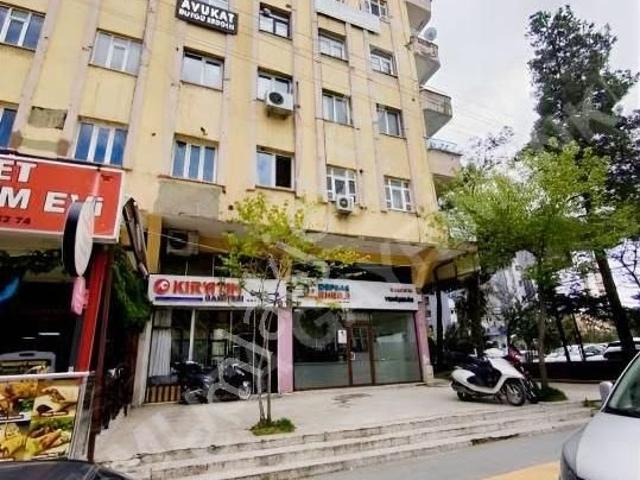 Çamlıca Emlak'tan Mardin Valilik Karşısı Satılık Dükkan & Mağaza