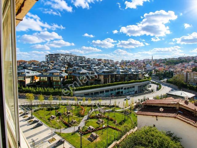 Çamlıca Manzaralı 350 M² Satılık Geniş Çatı Dubleksi