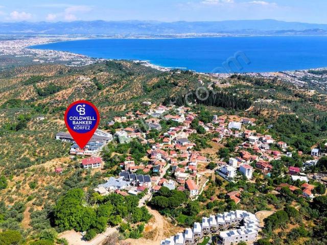 Çamlıbel Köyü'nde Taş Detaylı 4+1 Kiralık Villa