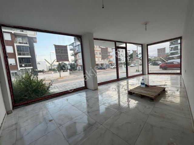 Çamlıbel'de Kiralık Köşebaşı Cephesi Açık 49 M2 Dükkan