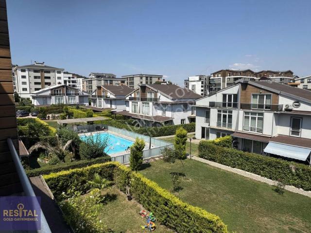Çamlık Villaları Site İçinde Özel Bahçeli 5+1 Kiralık Villa