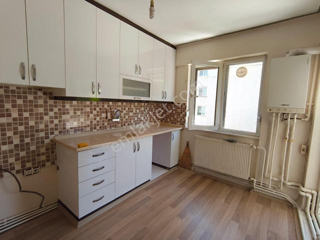 Çamlık'ta Önü Kapanmaz Manzaralı, Ferah 3+1 Kiralık Daire!