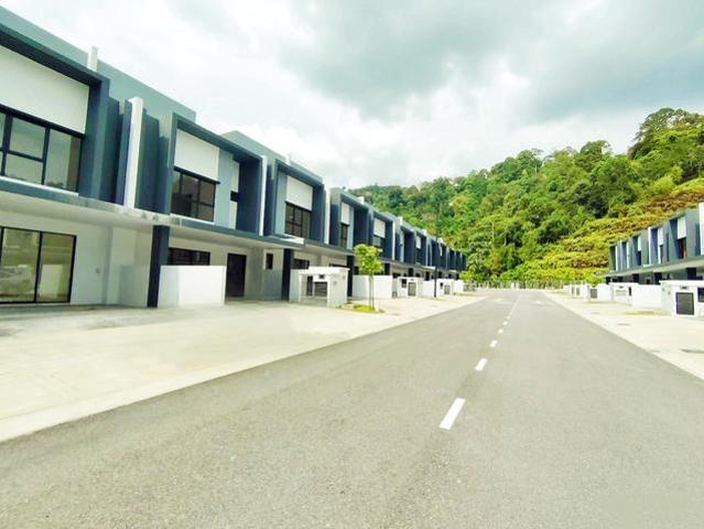 Ampang 25 storey Sierra Hijauan 5R 5B Guarded perdana sering ukay