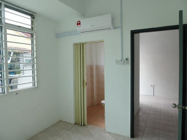 AMPANG SRI BAYU apt Tasik Tambahan NOT low cost