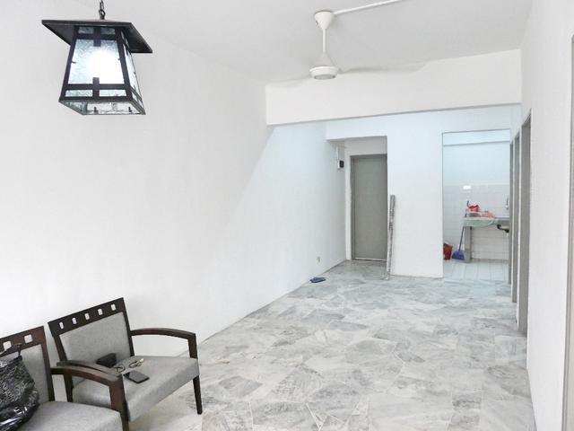 AMPANG SRI BAYU Med Cost apt Tasik Tambahan near Aeon Tmn Putra