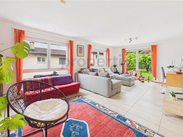 Ampia 5.5 locali casa indipendente con giardino, Gravesano