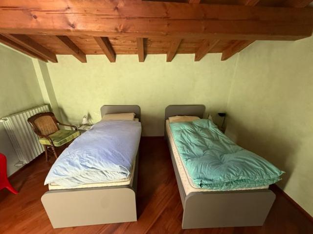 Ampia camera doppia per studenti – Centro storico di Brescia