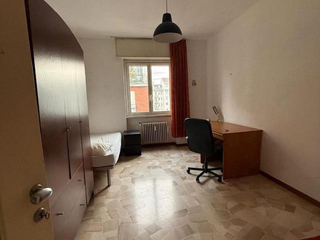 Ampia camera in città studi