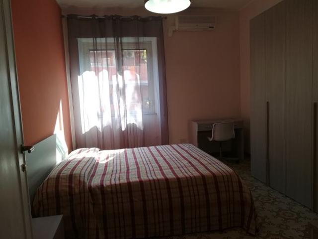 AMPIA STANZA CON BAGNO PRIVATO