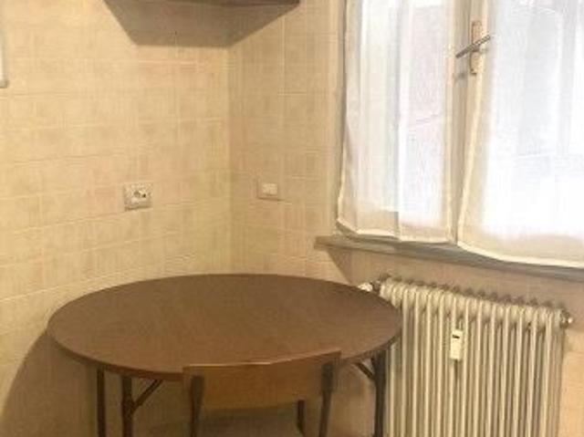 Ampia stanza doppia per studenti