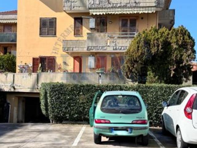 Ampio 8 vani con garage Tremestieri Etneo/v. F. Guglielmino