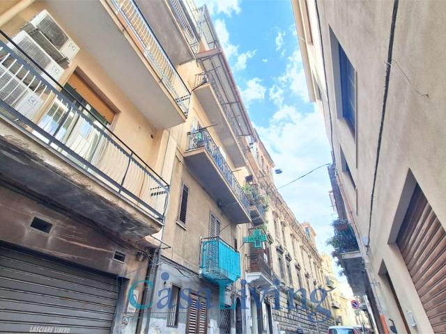 Ampio 3 vani con terrazzi e vista panoramica a Monreale centro