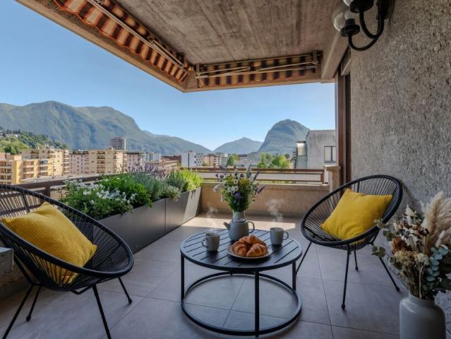 AMPIO APPARTAMENTO 5.5 LOCALI A POCHI PASSI DA LUGANO