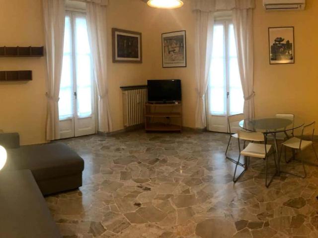 Ampio bilocale di 97mq a Milano in Via Lecco