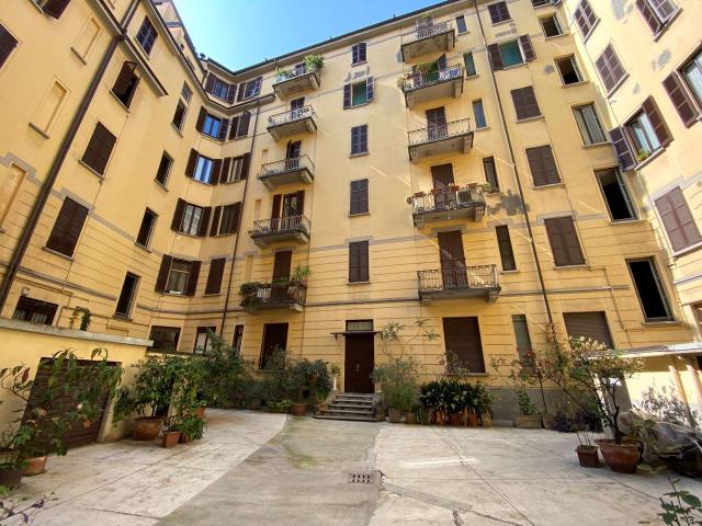 Ampio Monolocale ad.ze Piazza Buozzi
