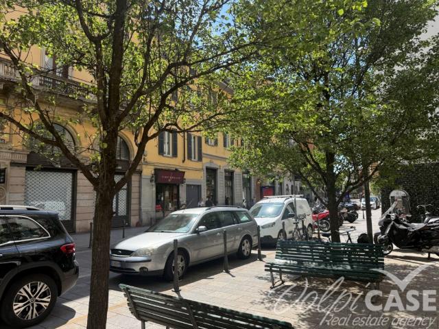 ampio monolocale – corso garibaldi, zona castello/parco sempione