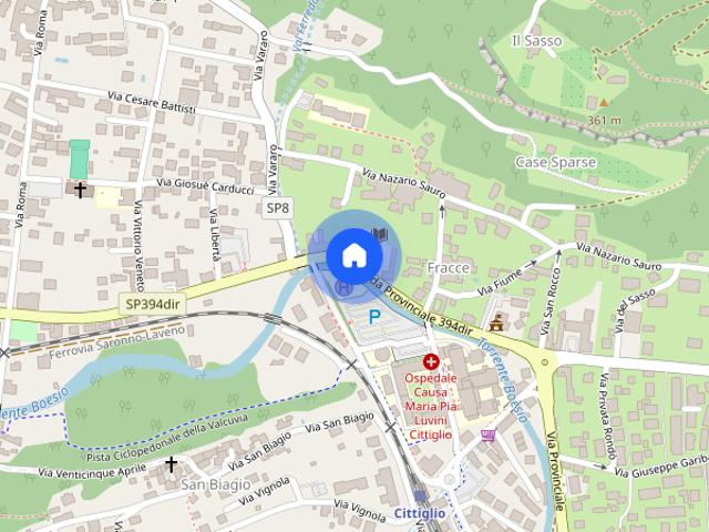 Ampio openspace arredato con box e posto auto