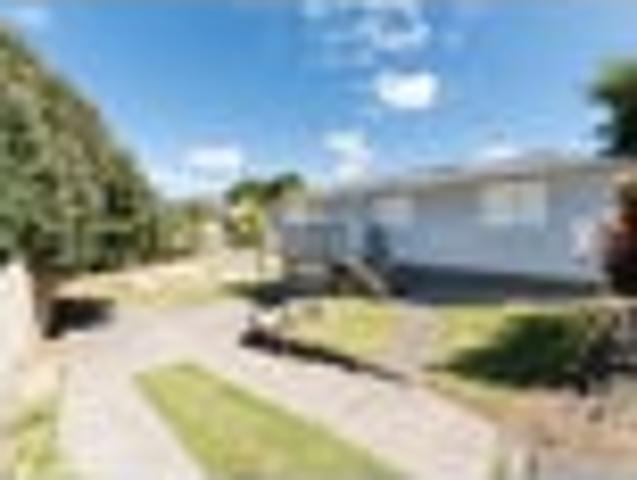Ample Parking, Flat Garden & Off Street Privacy
