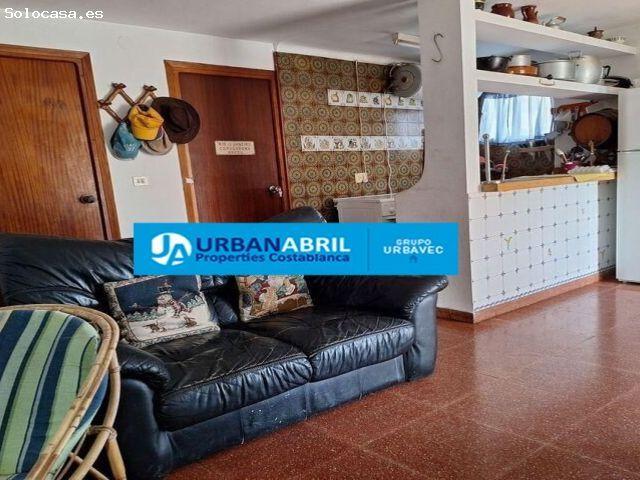 Amplio chalet en venta en El Campello Pueblo Acantilado