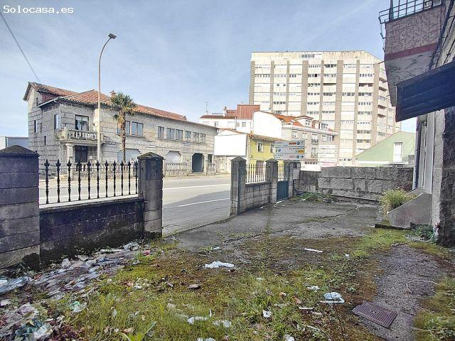 Amplio Almacén En la AV. De Cambados | Vilagarcía de Arousa | 120 m2 DE POTENCIAL