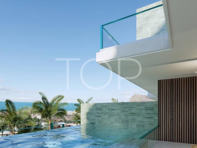 Amplio apartamento con terraza y piscina privada en nuevo complejo de lujo en Los Cristianos