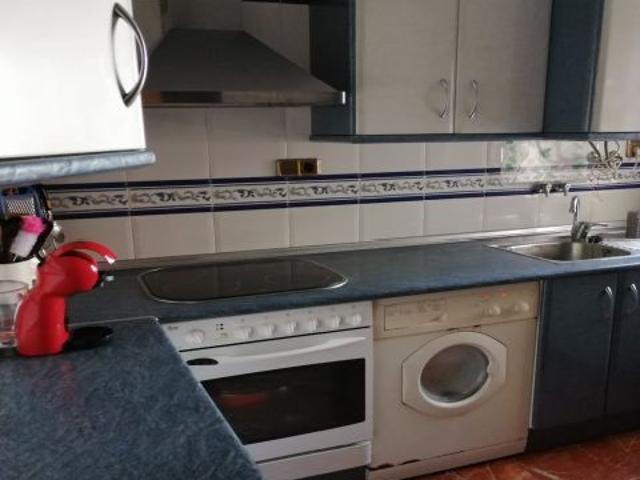 Amplio apartamento de 3 dormitorios | 2.ª línea de Playa del Cura – Torrevieja
