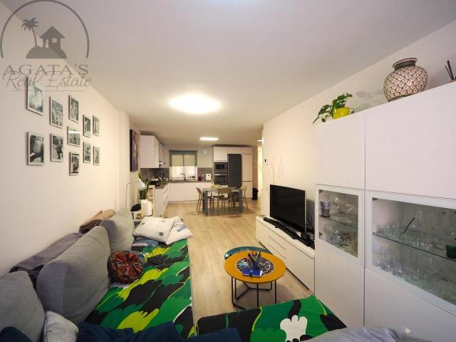 Amplio apartamento de 3 dormitorios y 2 baños disponible par. 141m² Los Realejos