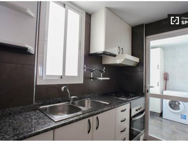 Amplio apartamento de 2 dormitorios en alquiler en El Pla del Real