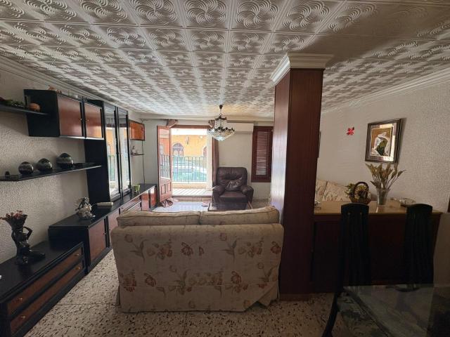 Amplio Apartamento en el Centro de Formentera del Segura por 115.000€