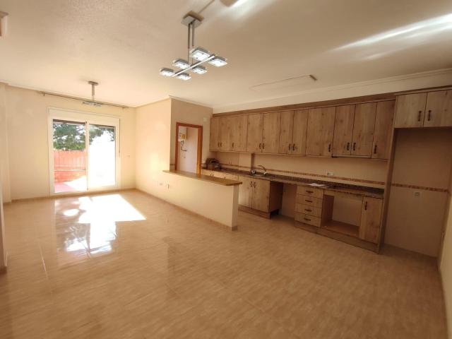 Amplio apartamento en Formentera del segura