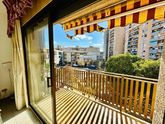 Amplio apartamento en Sabadell, Barcelona Oportunidad única