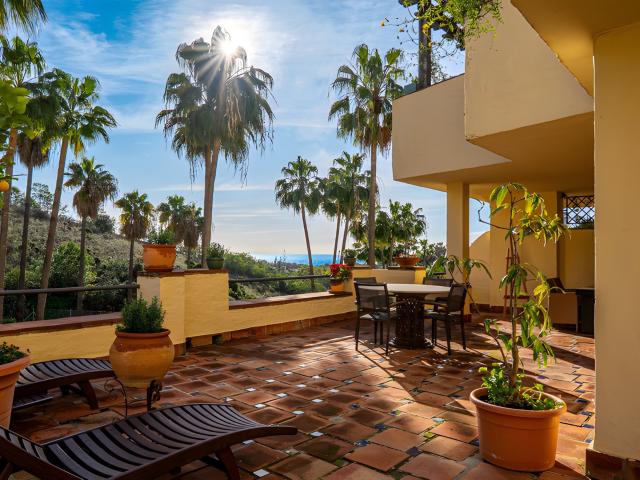 Amplio apartamento en planta media con espectaculares vistas. 184m² Marbella