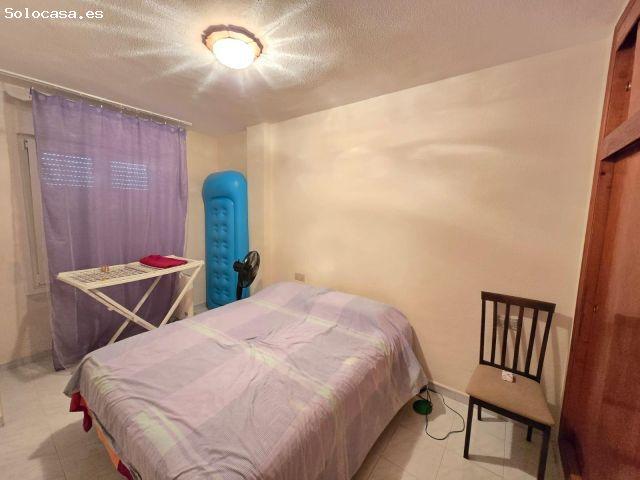 Amplio Apartamento en Torrevieja, a Pasos de la Playa Eliseos