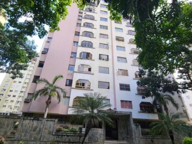 Amplio Apartamento en Venta en La Trigaleña, Valencia