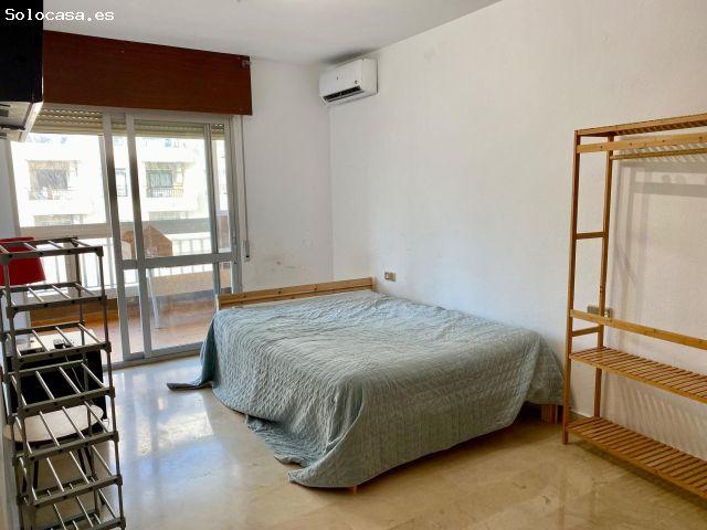 AMPLIO APARTAMENTO JUNTO AL MAR EN LOS BOLICHES FUENGIROLA