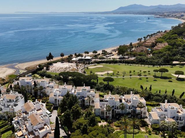 Amplio apartamento llave en mano con gran terraza y jardín p. 133m² Los Monteros