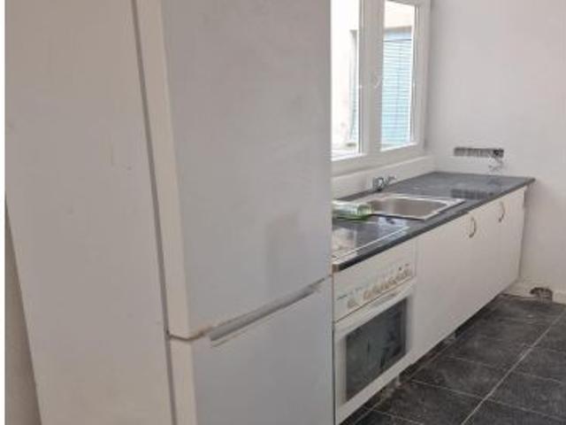 Amplio Ático Reformado en Carolinas Altas, Alicante