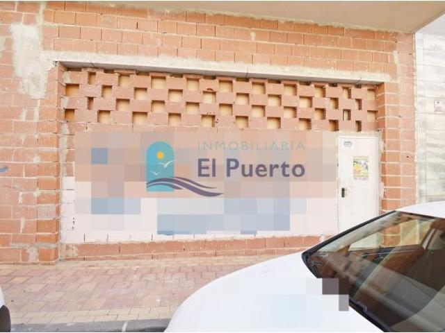 AMPLIO BAJO COMERCIAL CENTRICO. REF 1104