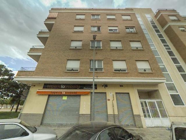 Amplio Garaje en Novelda, Alicante 14m² por 2500€