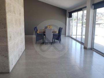Amplio Departamento con Terraza | 530m2 Totales | 4 Rec?maras | 5 Ba?os | 4 Estacionamientos