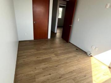 ¡Amplio departamento en venta con excelente ubicación!