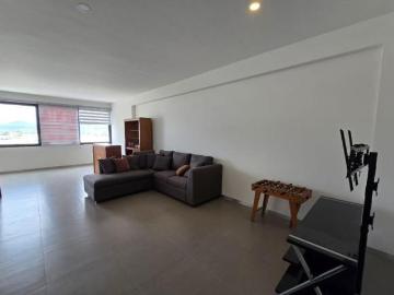 Amplio departamento en venta en Celesta, Altos Juriquilla!