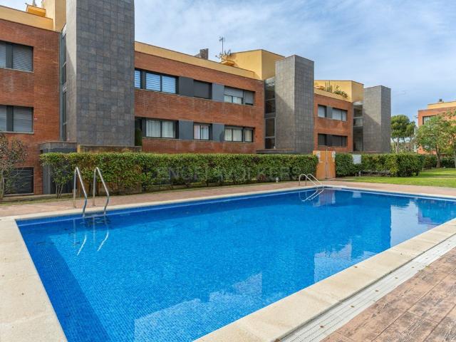 Amplio dúplex con piscina y terraza 213m² Calonge