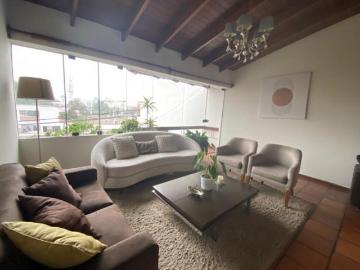 AMPLIO DÚPLEX EN VALLE HERMOSO